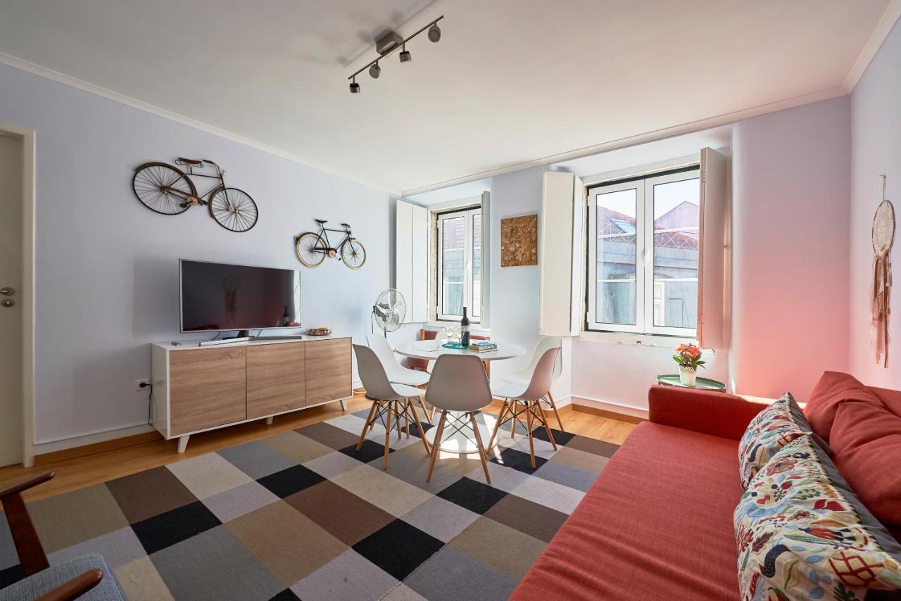 Aesthetic Riverview Apartment In Historical Lisboa Exterior foto